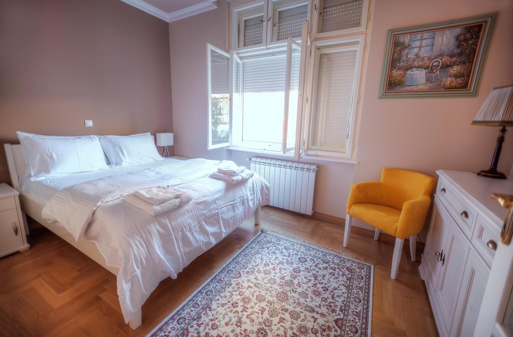 Crown Apartment - Your Royal Stay Βελιγράδι Εξωτερικό φωτογραφία